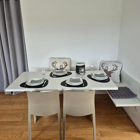 Apartment Sunshine See- Und Bergblick Mit 60 Qm Terrasse Sued- Und Ostrichtung Millstatt